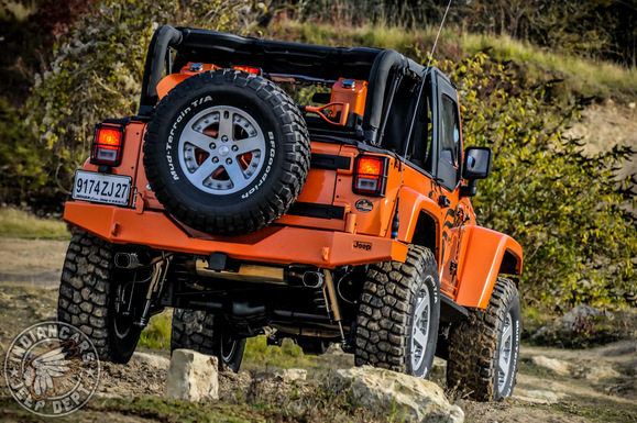 Jeep-Wrangler-JK-10