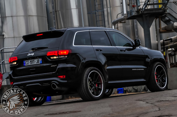 jeep grand cherokee srt 12