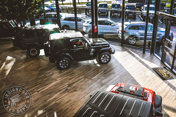 jeep grand cherokee srt 18